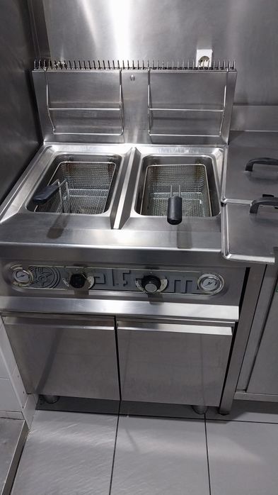 Fritadeira industrial a gás