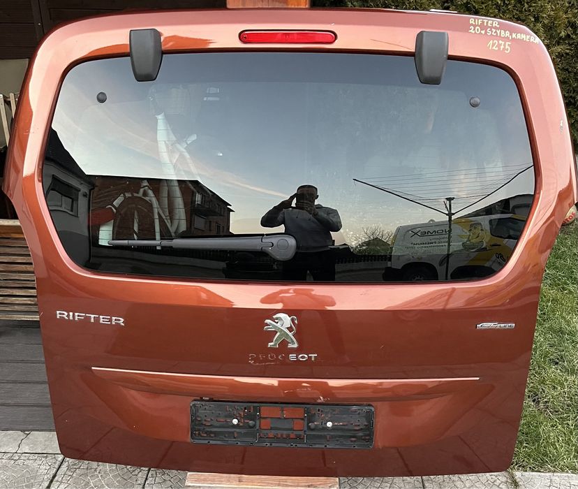 Peugeot Rifter klapa bagażnika , tył szyba uchylna