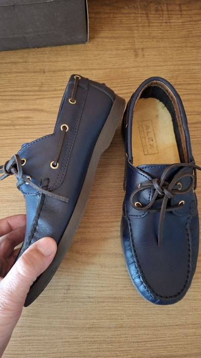 Sapatos de cerimonia em pele