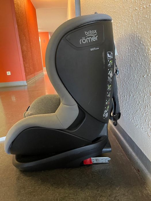 Автокресло Britax romer