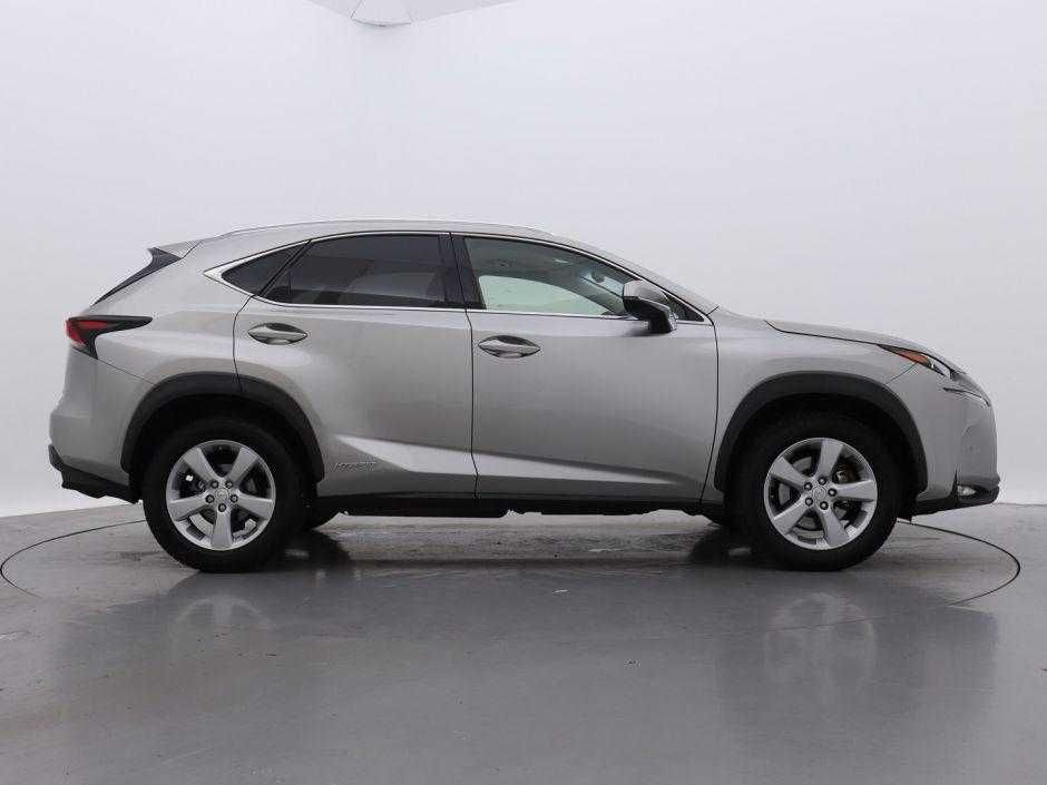 Lexus NX 300h Luxury Line - Apple Carplay - 2017
