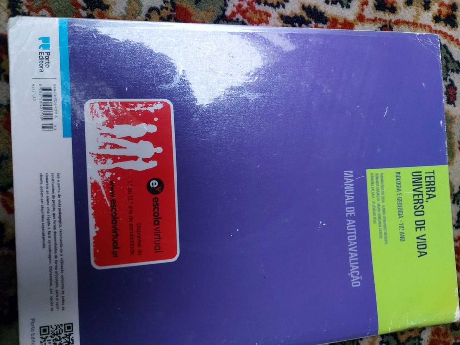 Livro 10 ano biologia e geologia