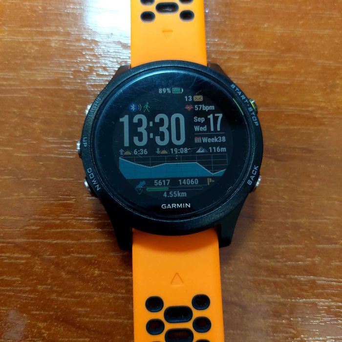 Продам Garmin Forerunner 935