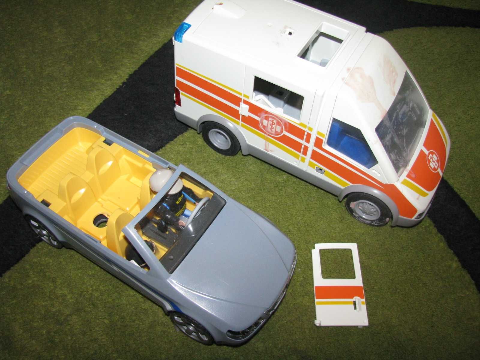 Zabawki playmobil na częsci karteka autko policja szpieg