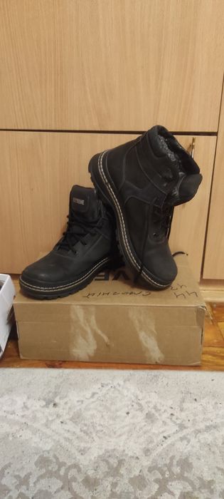 Зимові черевики чоловічі 40-го розміру