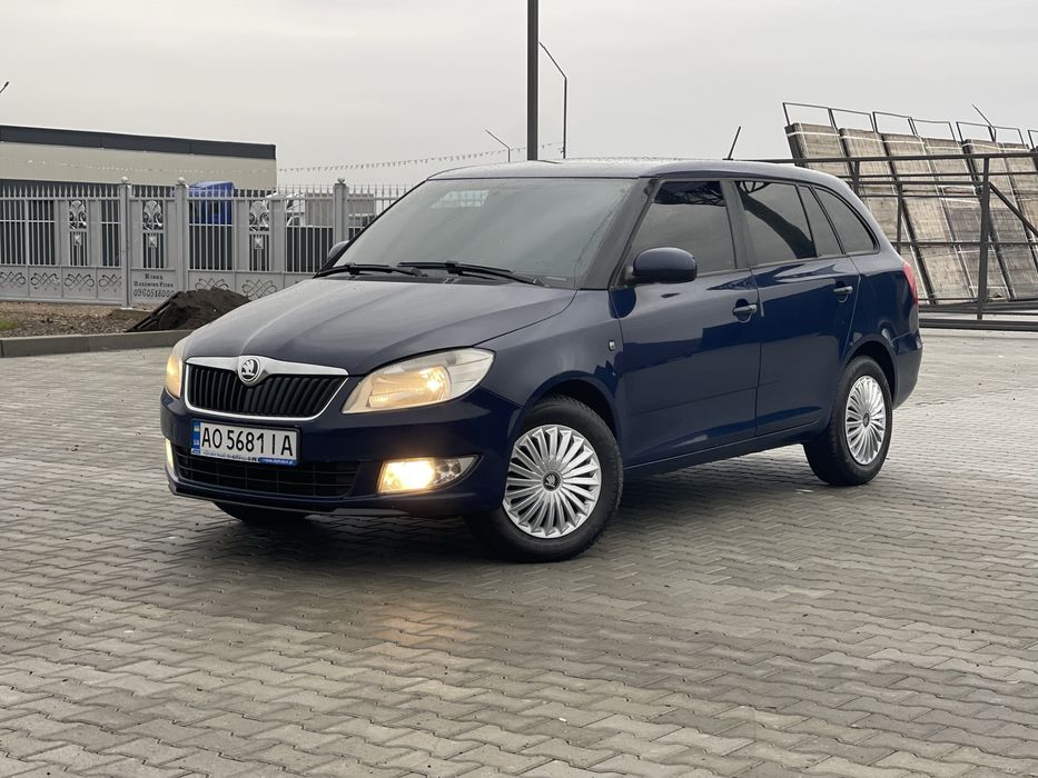 Шкода Фабія 1.6 Дизель 2014 Рік