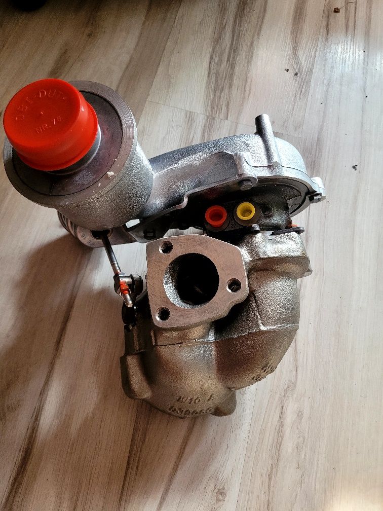 Turbo 1.8T Nowe Oryginalne,Nie 
regenerowane k03s k03 05
