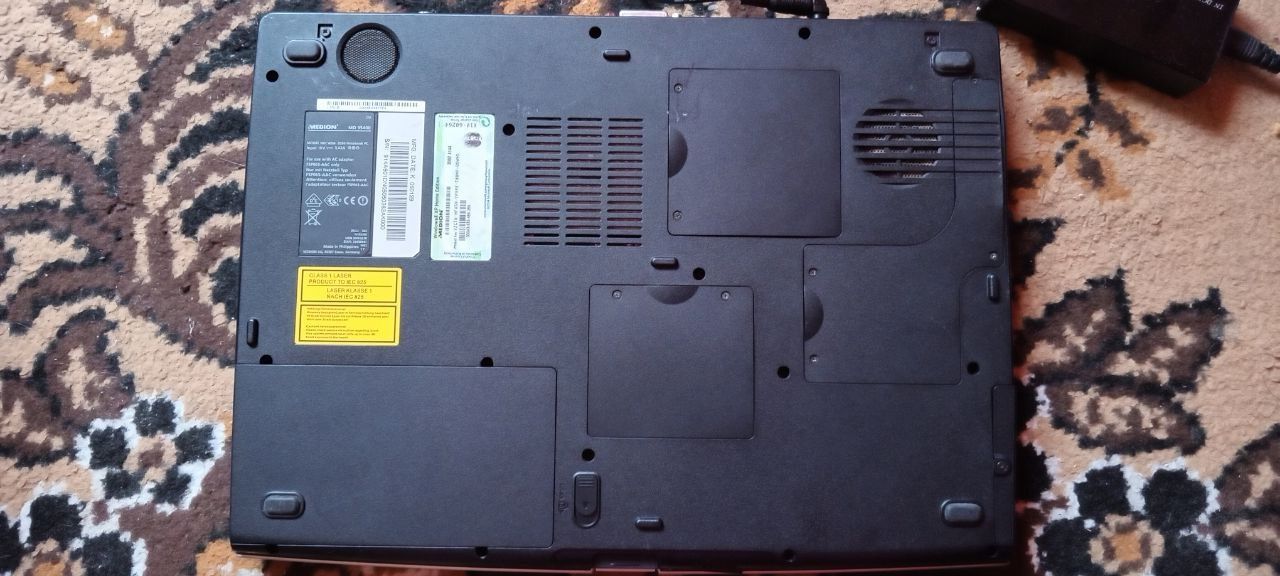 Ноутбук Medion MD95400
