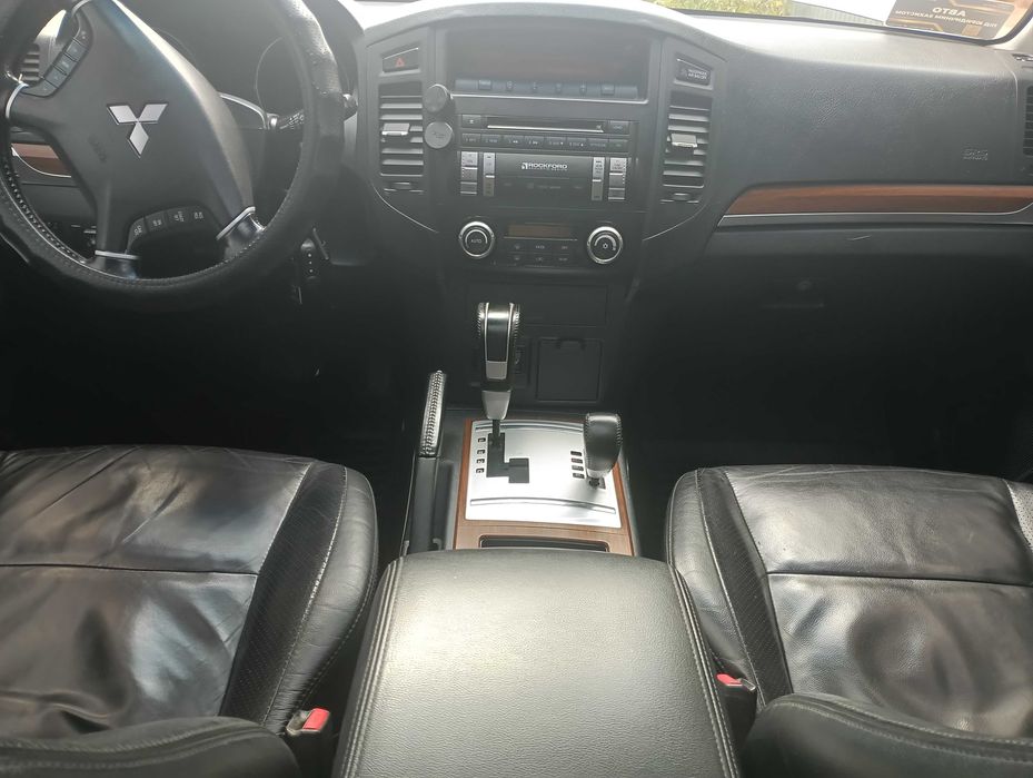 Mitsubishi Pajero Wagon 2006
