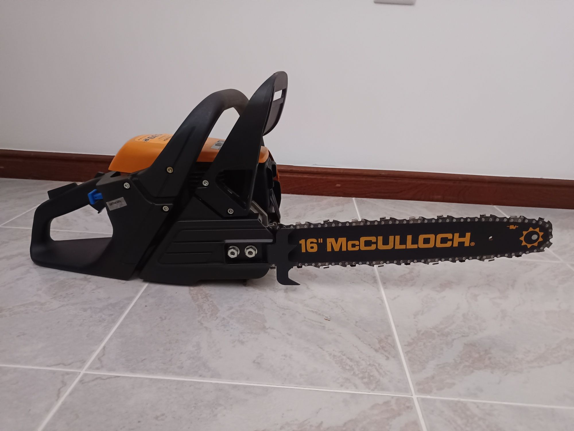 Motosserra  16" McCulloch a gasolina