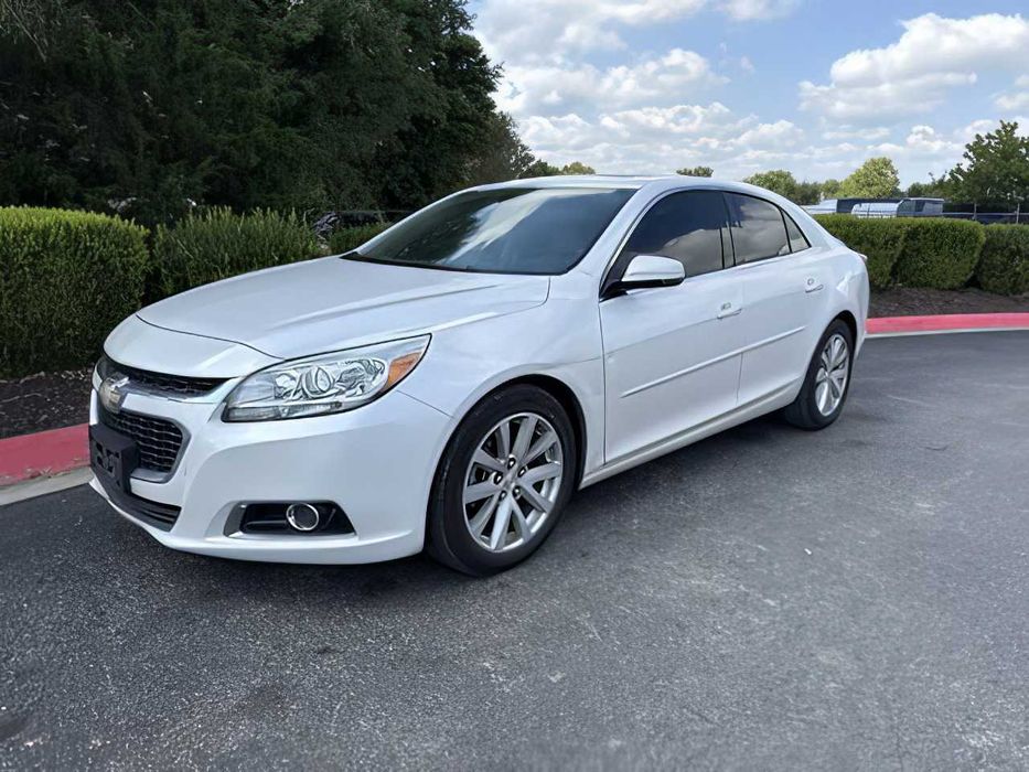 Chevrolet Malibu      2015
