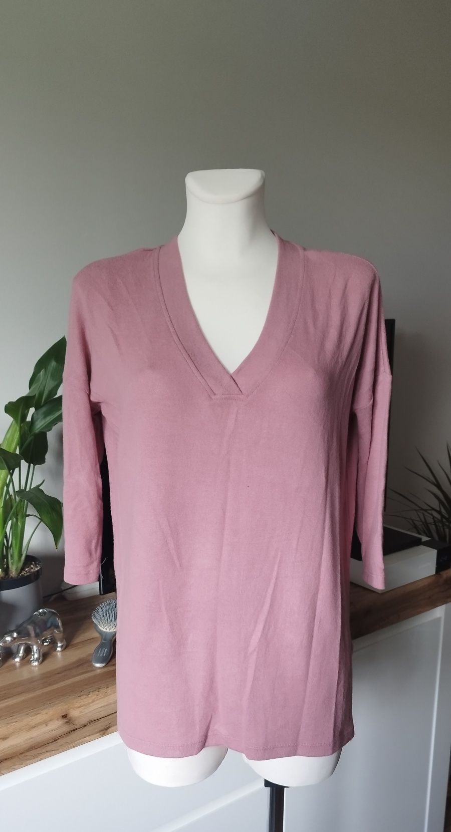 Bluzka sweterek KappAhl rozmiar S krój oversize kolor pudrowy róż