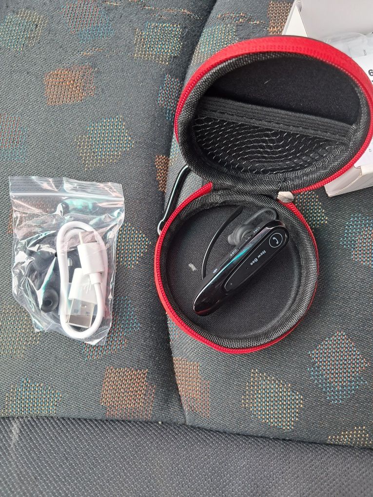 Bluetooth гарнитура. Наушник New Bee LC-B45