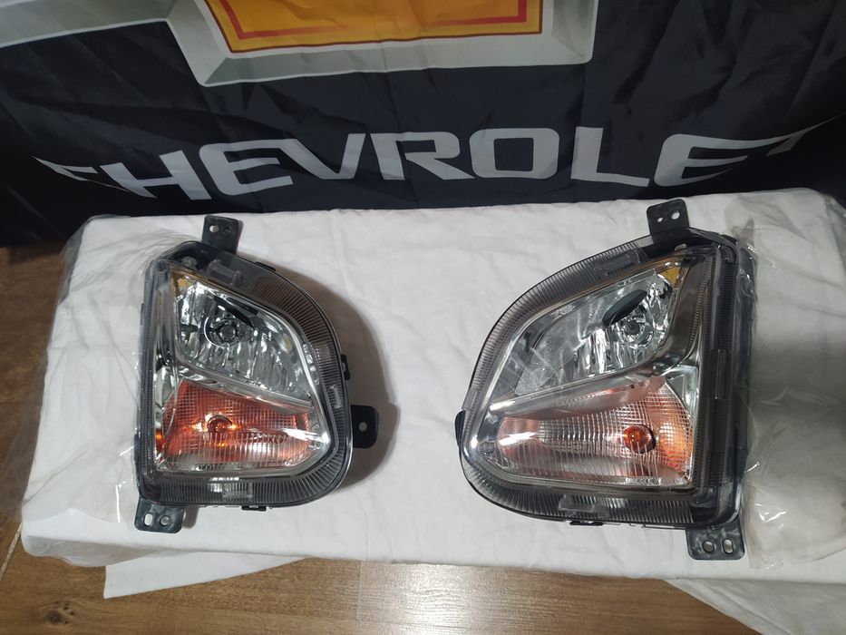 Фара Chevrolet Equinox 2017-2021 галоген ксенон Full LED в НАЯВНОСТІ