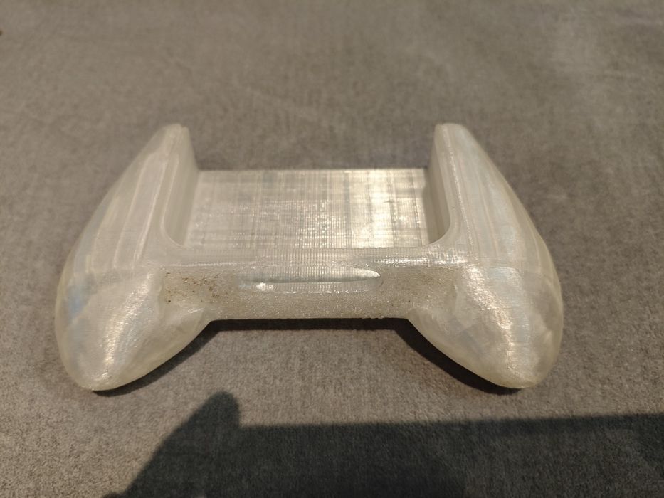 Nowy Uchwyt, grip do konsoli R36s.