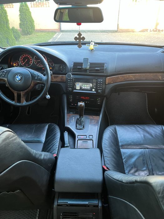 Продам BMW e39 3.0 Автомат 2002р.