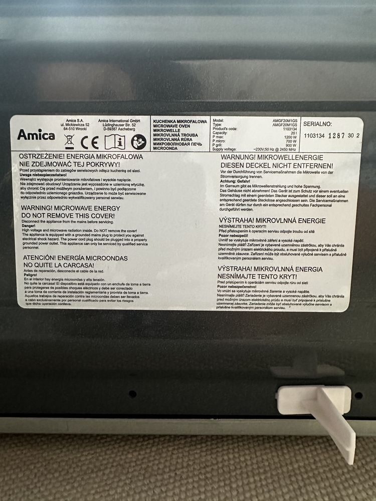 Amica mikrofalowka AMGF20M1GS Nowa
