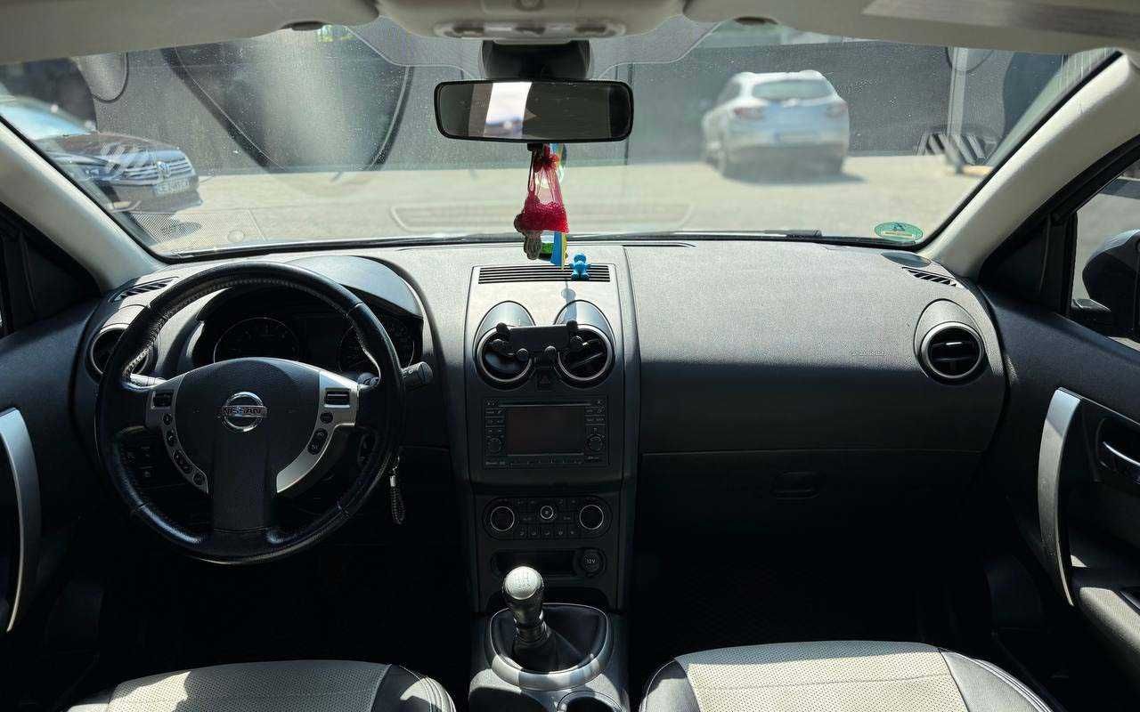 Nissan Qashqai+2 2013
