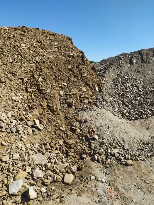 Kruszywa kliniec żwir pospóła fundamentowa  masa skalna