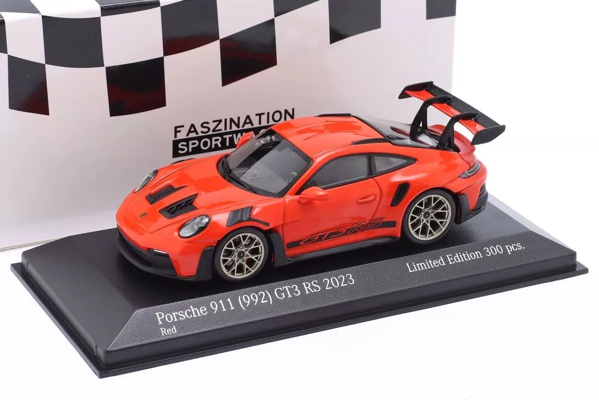 Minichamps 1:43 Porsche 911 (992) GT3 RS ano 2023