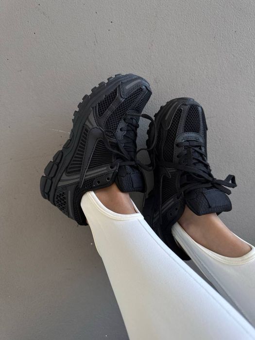 БЕЗ ПЕРЕДОПЛАТ‼️ Жіночі кросівки Nike zoom Vomero 5 V2k найк зум чорні