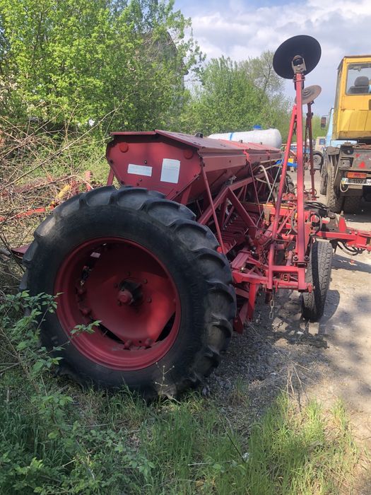 Продам сівалку СЗ.5,4 с транспортним