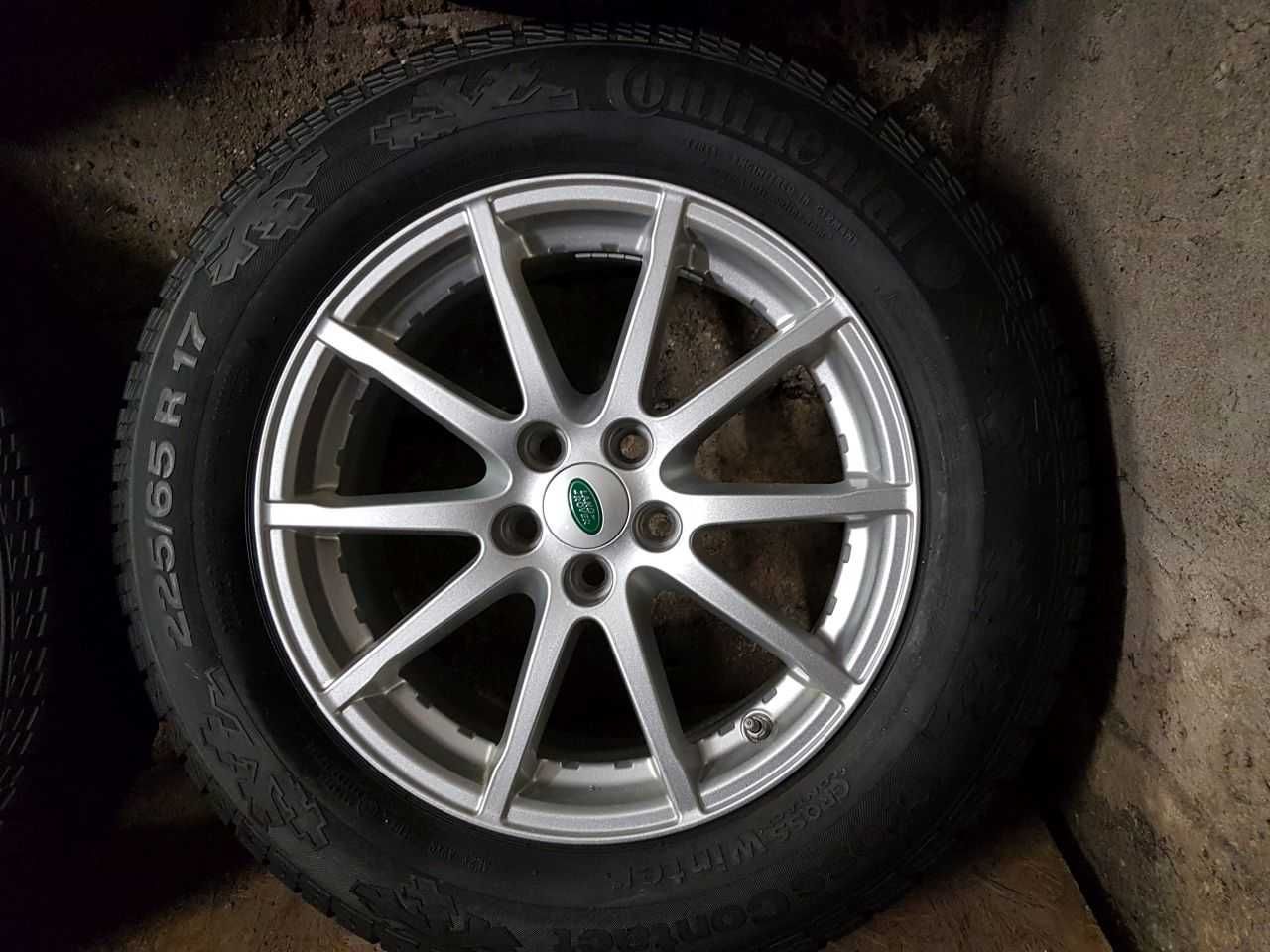 Felgi aluminiowe Land Rover R17 5x108 7.0JX17CH ET 45 centr 63,3mm