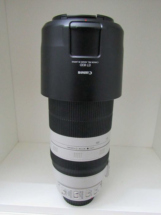 Objetiva Canon EF 100-400mm f/4.5-5.6 L IS USM Mark II