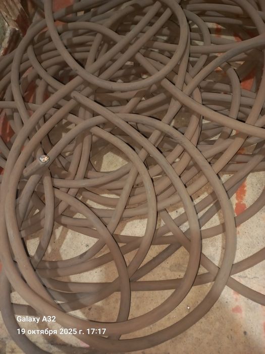 Продам, Кабель бу 4 х жильний 50 метровров