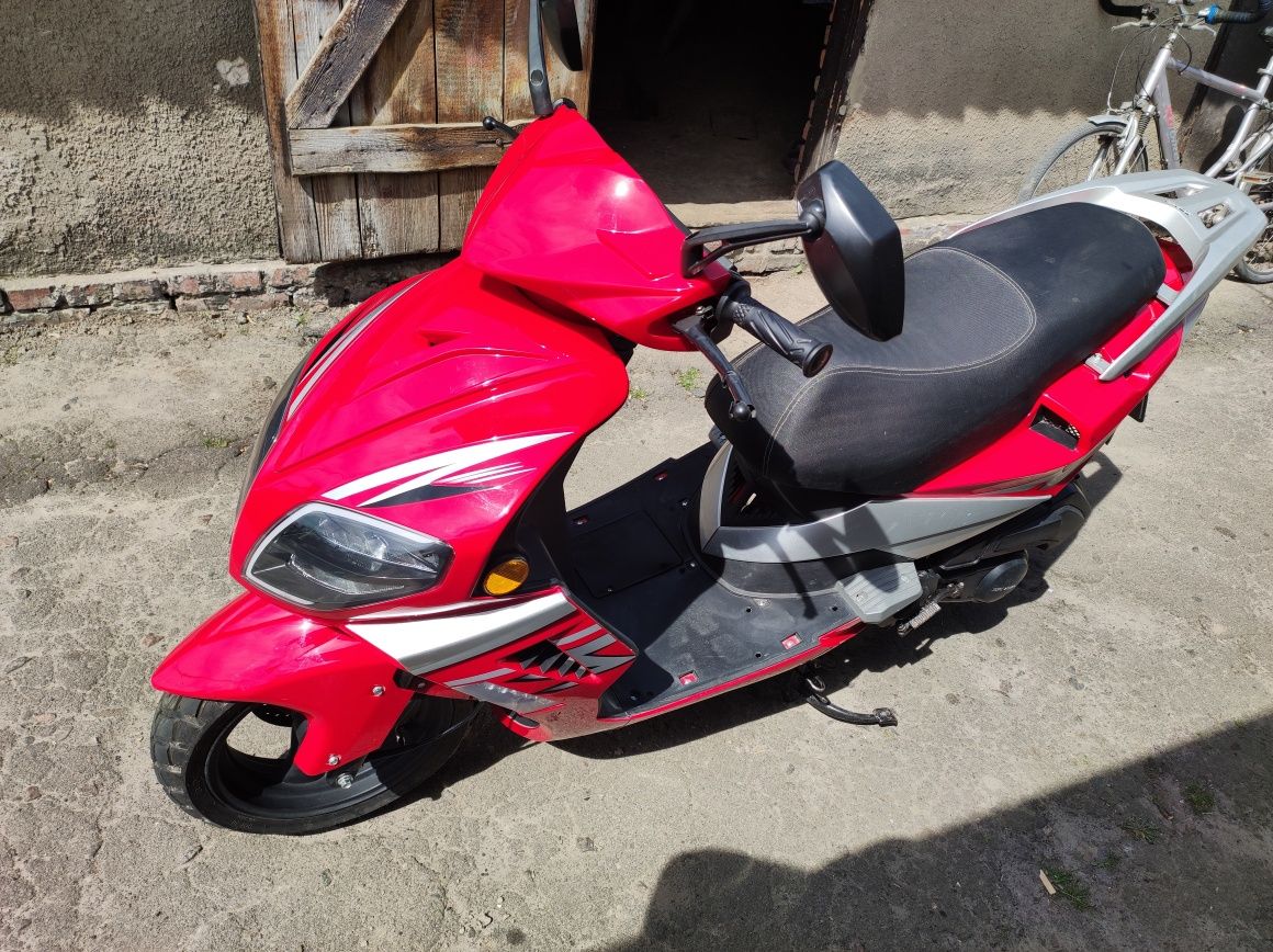 Скутер Skybike..