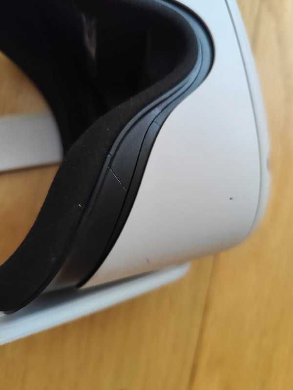 Oculus Meta Quest 2 (S/ comandos)