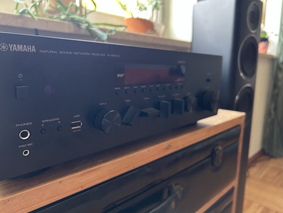 Amplituner stereo Yamaha MusicCast R-N803D jak nowy!!!