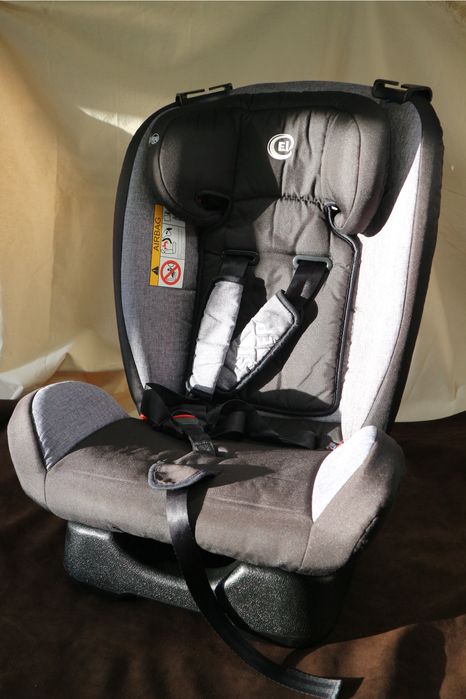 Автокрісло El Camino для дітей 1-4 роки, відмінний стан