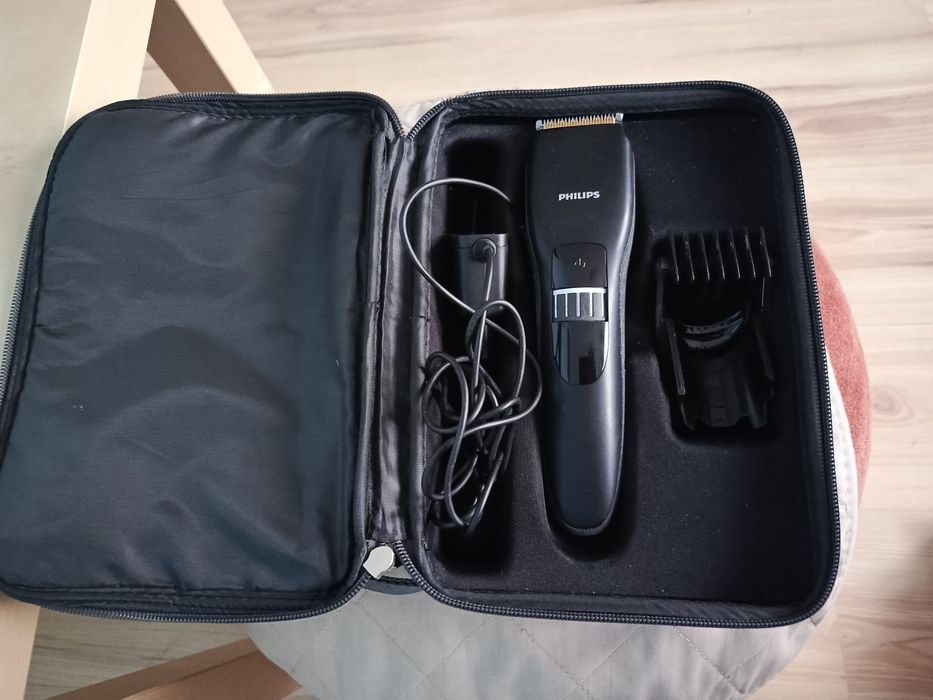 Tytan:maszynka do strzyżenia Philips QC5375+etui/grzebień/2x pędzelek