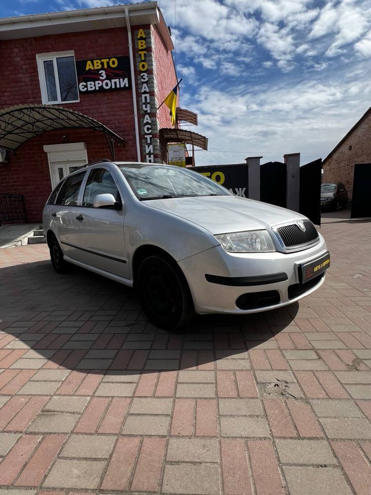Віддам автомобіль в оренду