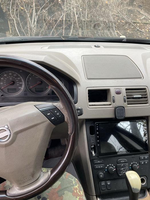 Продається Volvo XC90