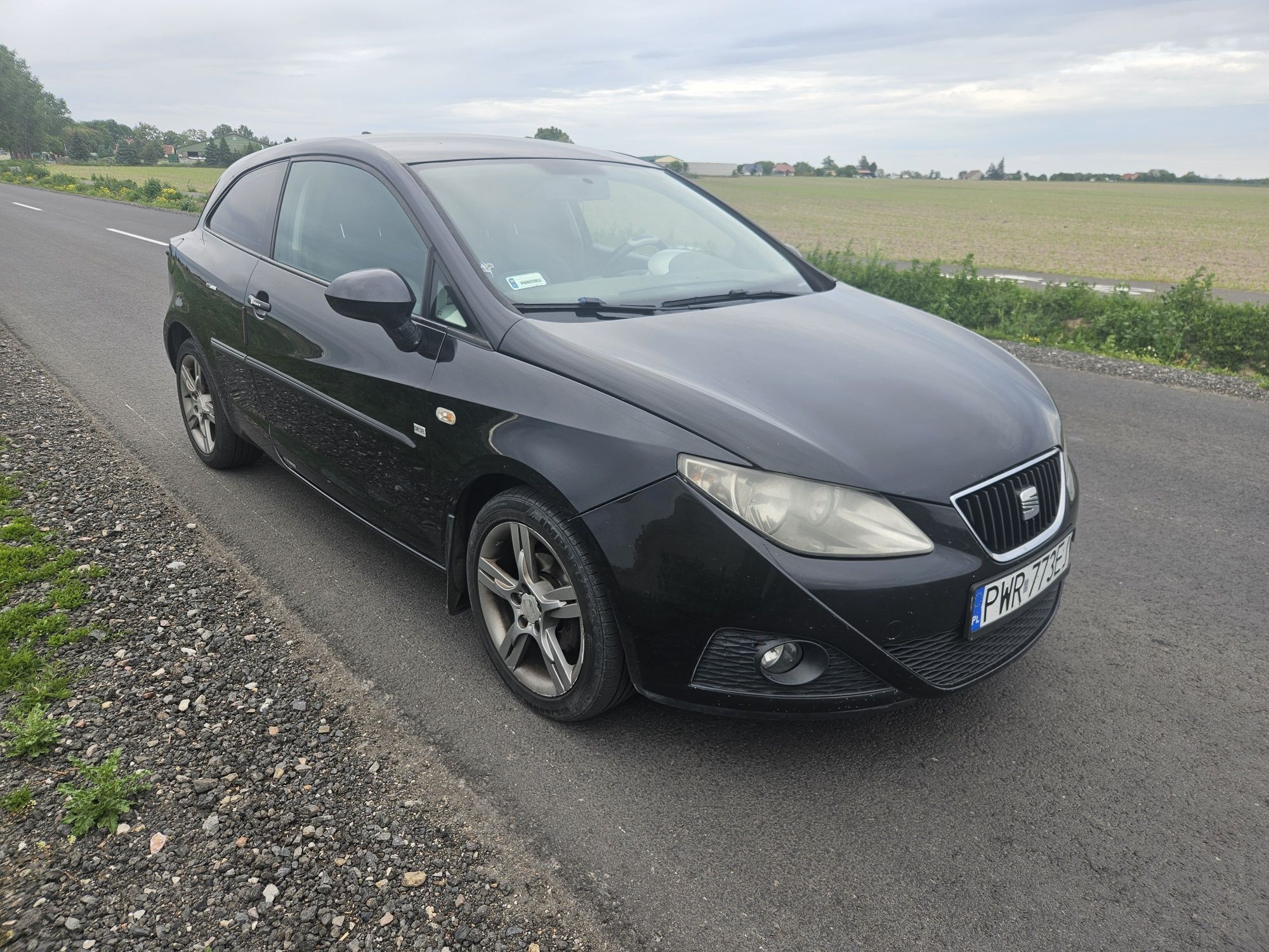 Seat Ibiza 3 10r 1.6Tdi 90km tempomat klima