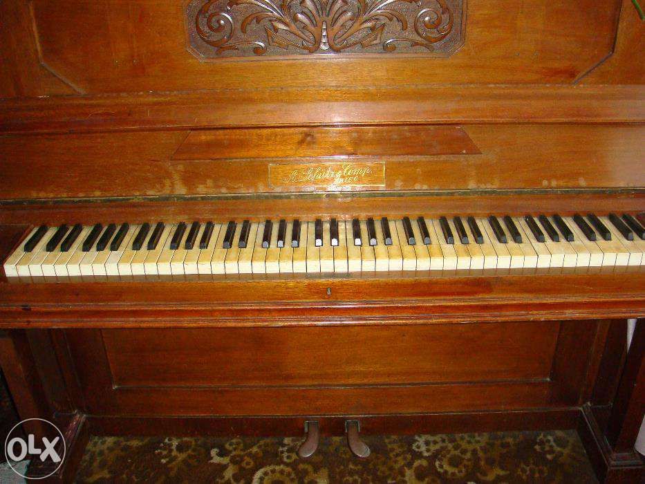 Pianino A.Schulz & Brieg