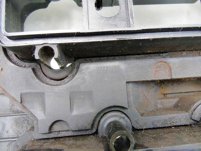 Pokrywa Zaworów 1.4 Turbo Astra J Mokka Meriva Zafira Cruze Encore