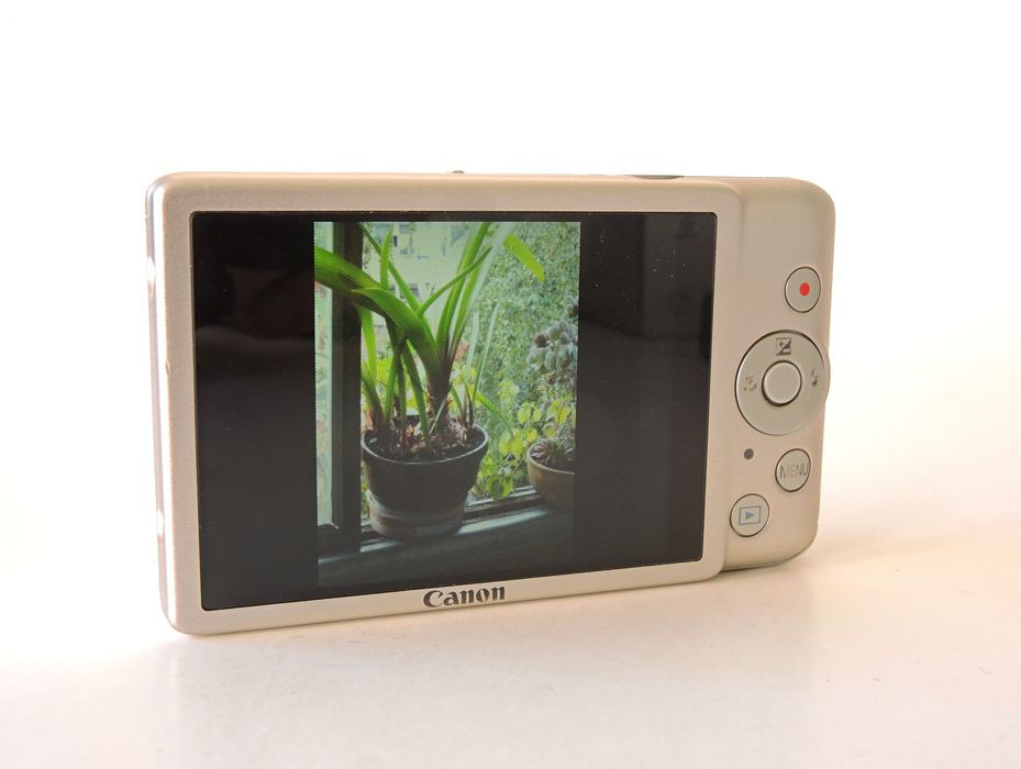 фотокамера Canon Ixus 115 HS, 12 mpx