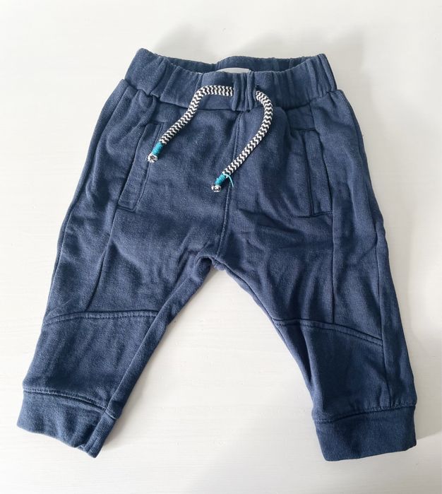 Spodenki niemowlęce na gumce z kieszeniami 62/68 Minoti