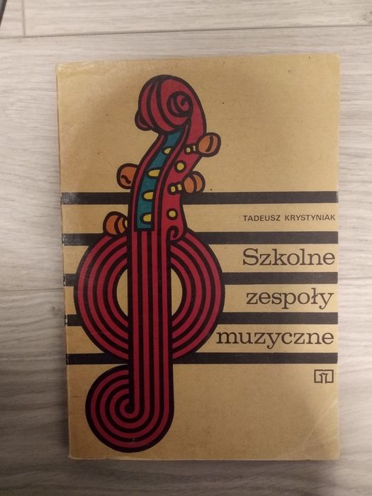 Szkolne zespoły muzyczne - T. Krystniak. Przewodnik metodyczny