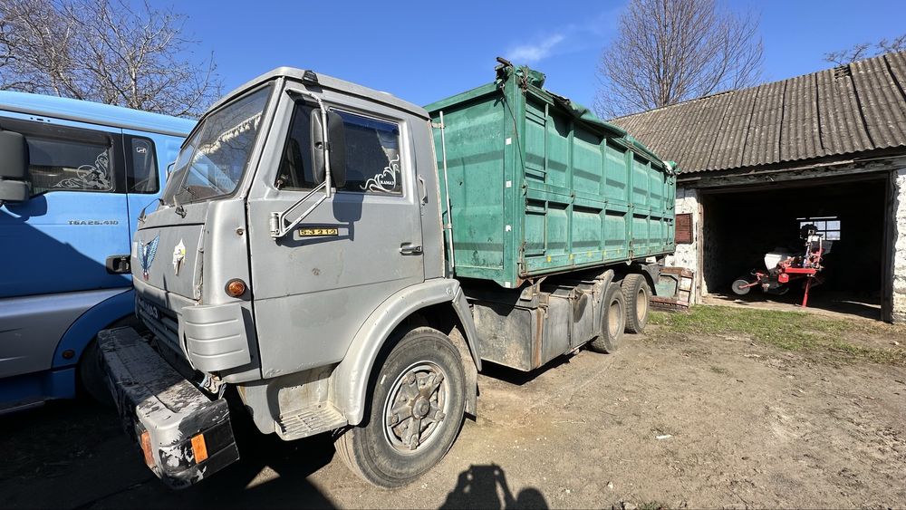 Камаз 53212 автомобіль