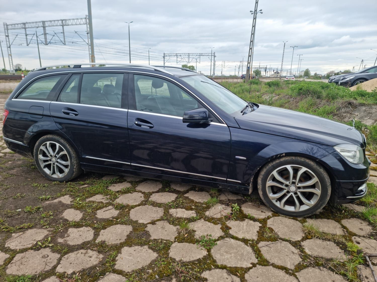 Karoseria Mercedes w204 C-class C359 Granatowa Maska Zderzak Błotnik