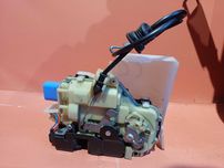 Замок двери vw t5 Замок передніх дверей L/R VW Volkswagen Т5