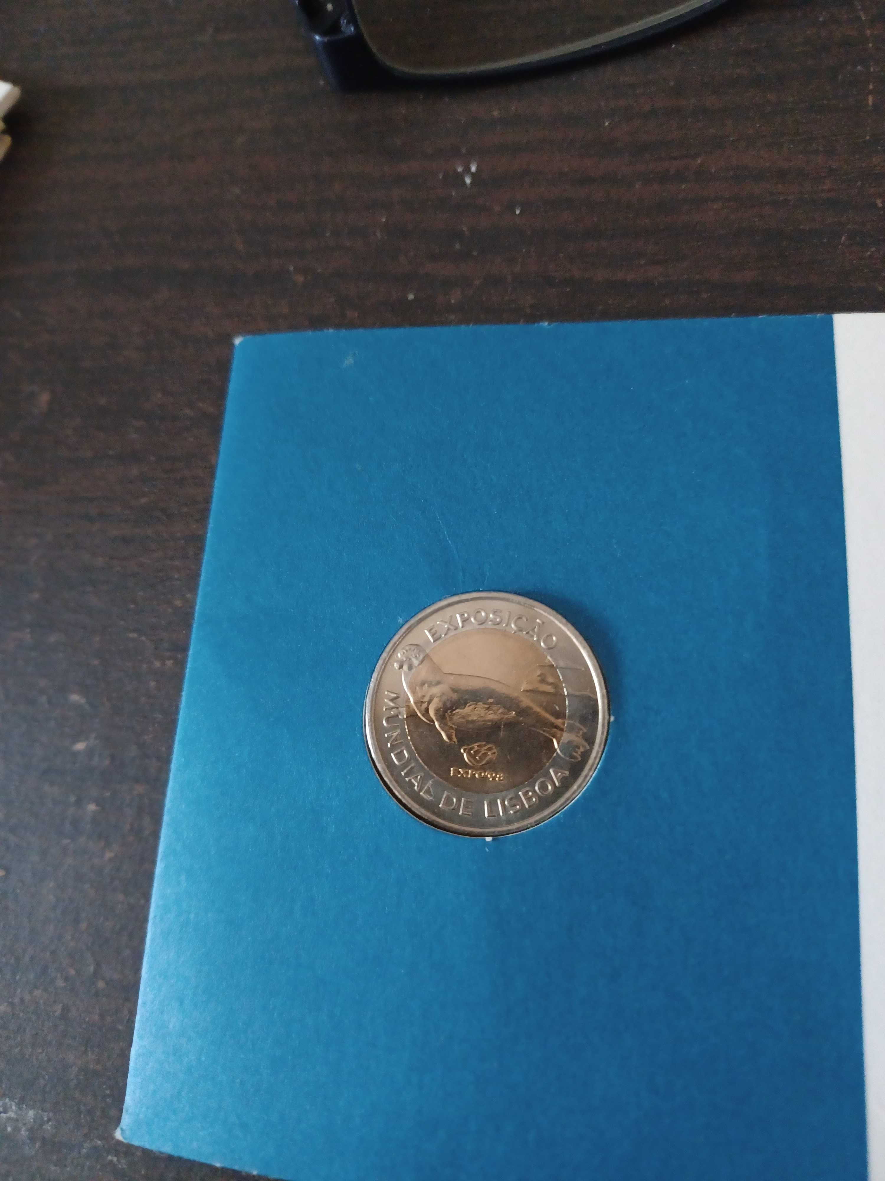 Moedas de escudo comemorativas