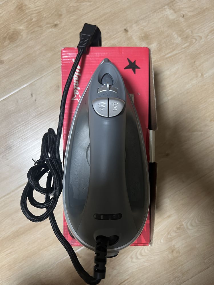 Продам утюг Праска Atlanta ATH-491