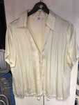Camisa Creme usado apenas algumas vezes
