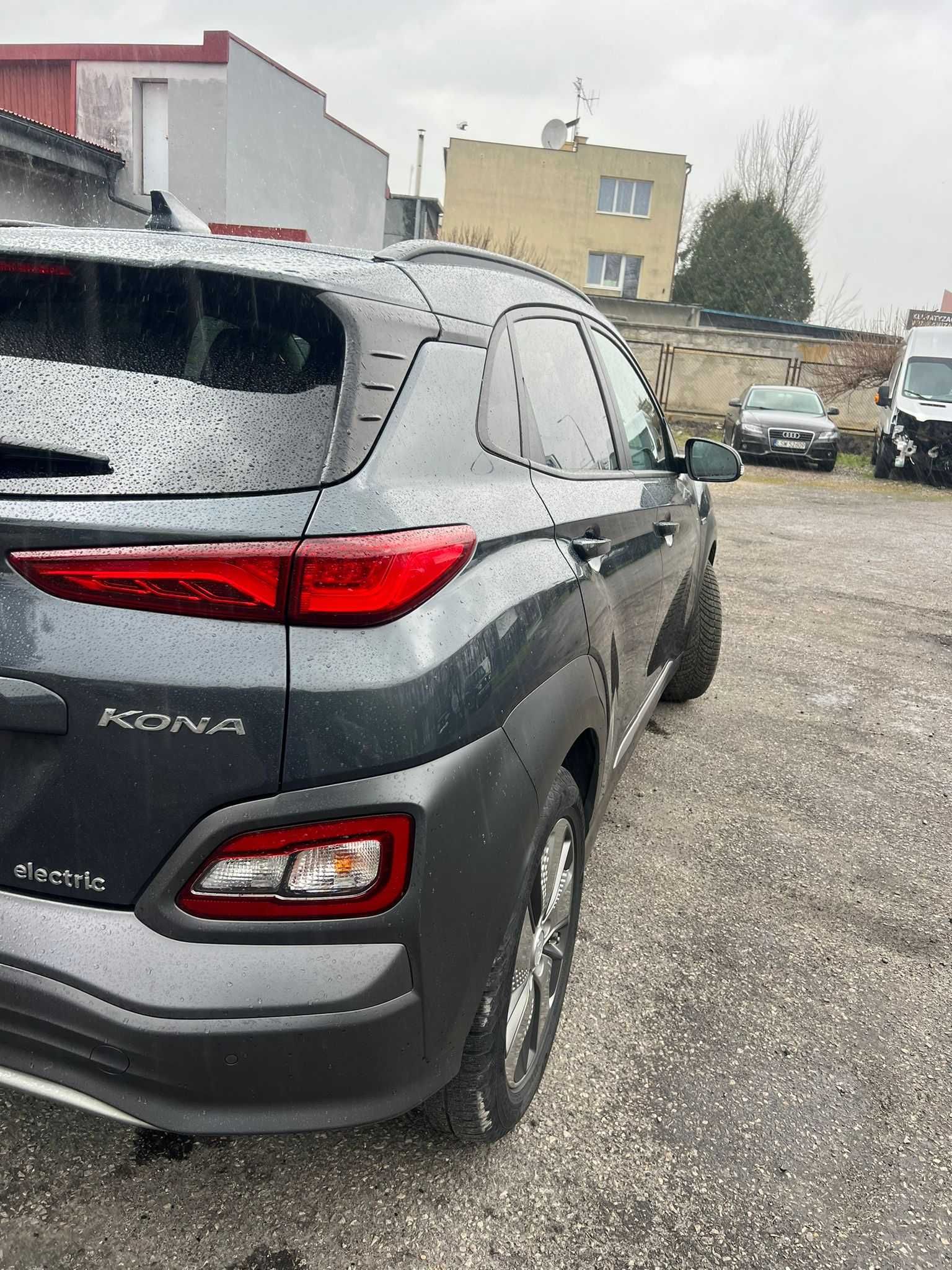 Hyundai Kona Electric 64kWh Premium