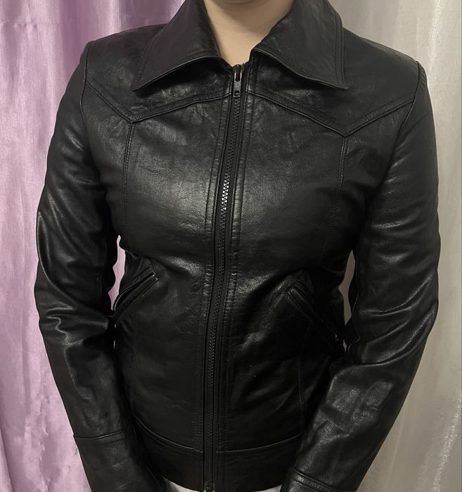 Продам шкіряну куртку